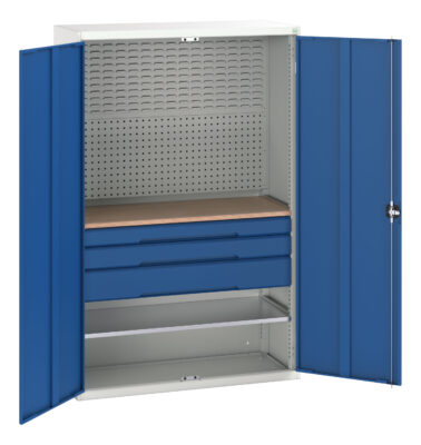 Verso Kitted Cupboard - With 1 Shelf, 3 Drw, Backpnls, Worktop
